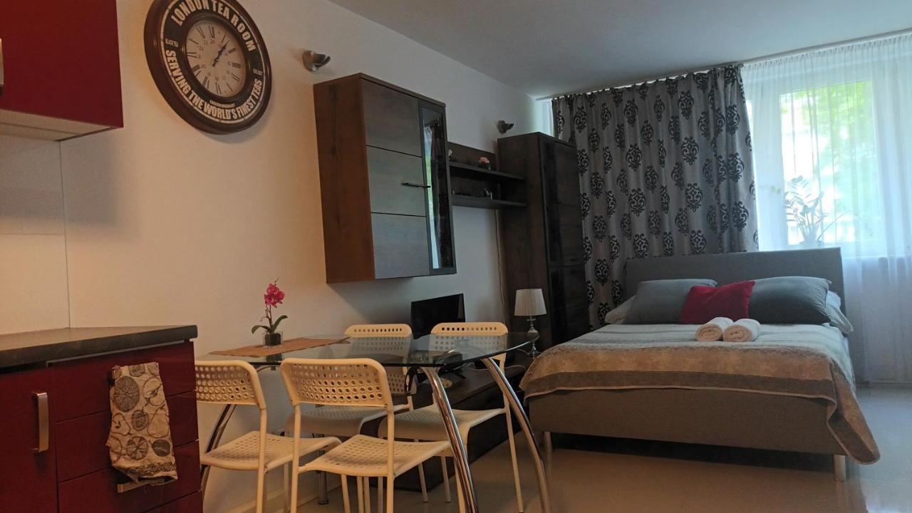 Cherry Apartament W Scislym Centrum Apartment Warsaw Ngoại thất bức ảnh