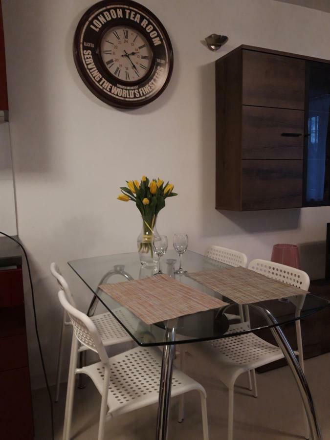 Cherry Apartament W Scislym Centrum Apartment Warsaw Ngoại thất bức ảnh